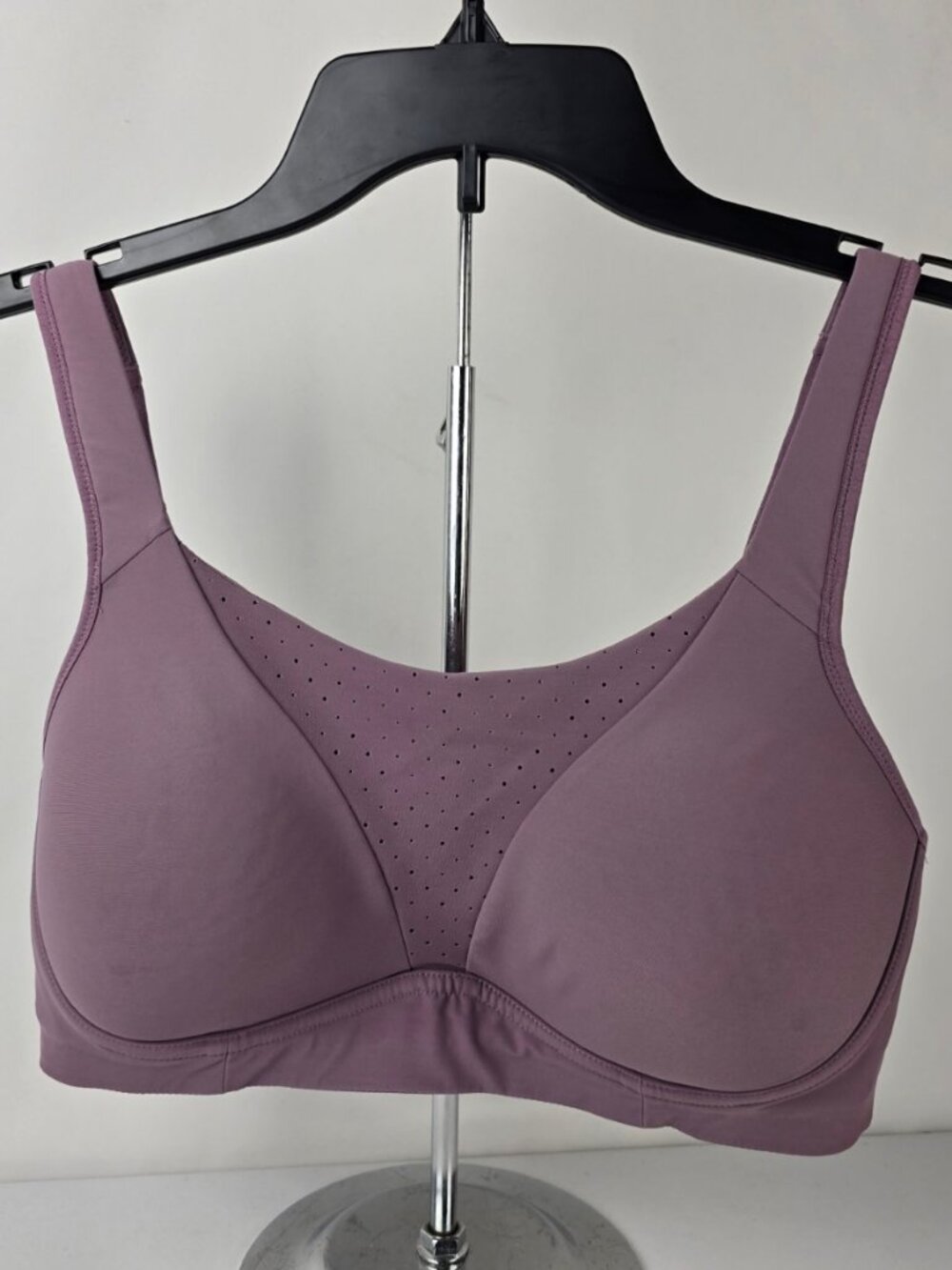 Lululemon Like a Cloud Bra 34DD Purple Wireless Light Support